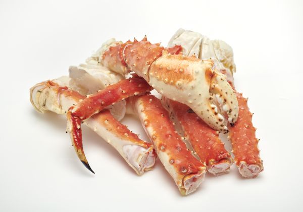 Whole King Crab: Indulging in the Majesty of King Crab