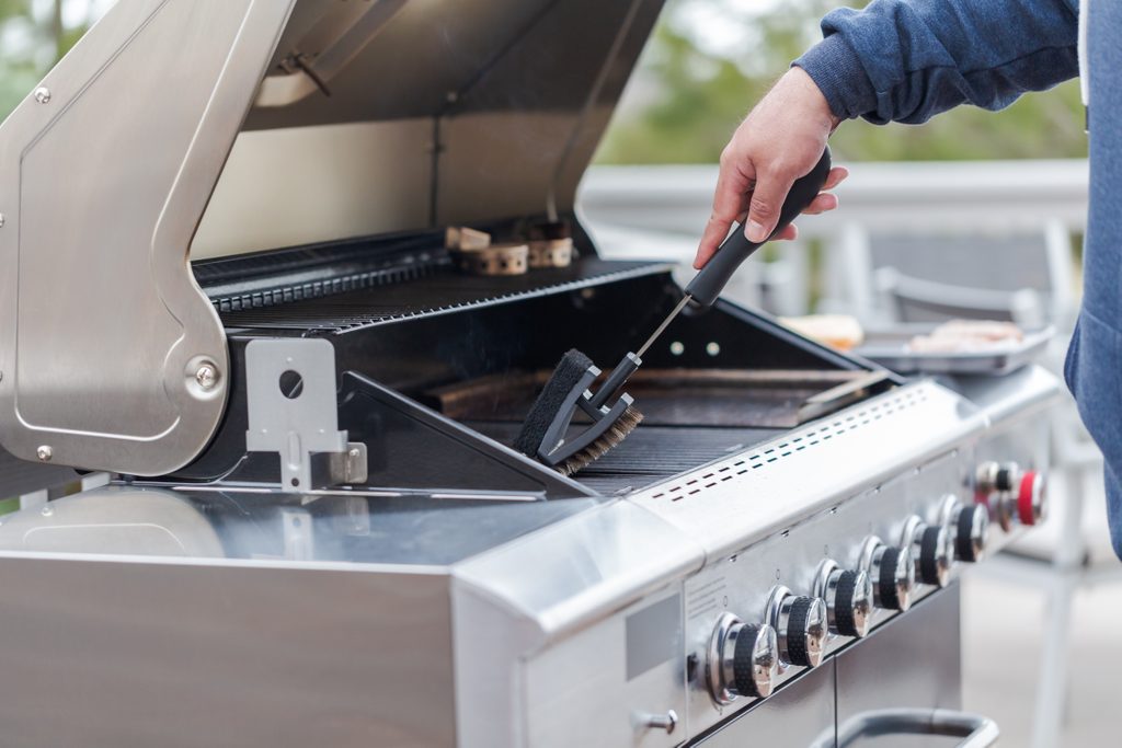 Natural Gas Grill vs Propane: Choosing the Right Fuel for Your Grill