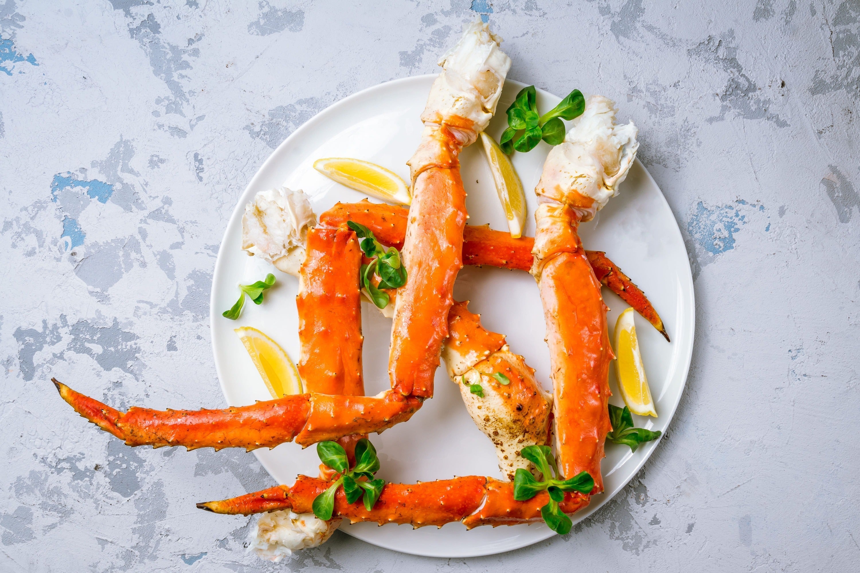 Whole King Crab: Indulging in the Majesty of King Crab